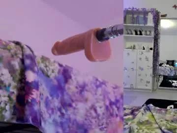 Freechat heaveniabb on Chaturbate