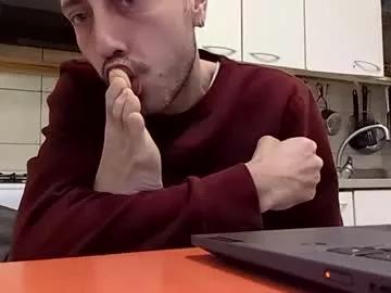 hitmenoww on Chaturbate