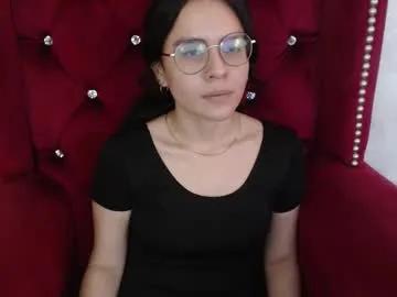 honeybuu_ — You're here, Let's have some fun. Don't forget to support me... I love to flirt! #blowjob #c2c #pvt #nonude #daddysgirl