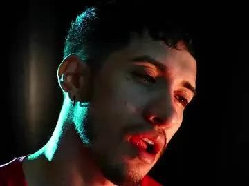 hotlatinking on Chaturbate