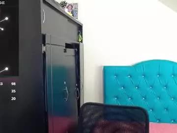 Private incubus_couple1 on Chaturbate