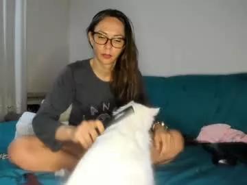 Freechat issabelle_69 on Chaturbate