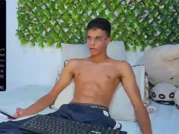 Freechat james_dreams_ on Chaturbate