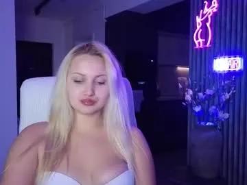 Away janemiss on Chaturbate