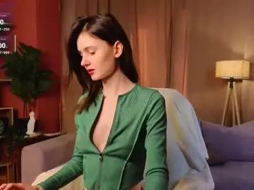 jennyfer_me on Chaturbate