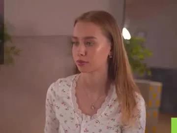 jjennnyy on Chaturbate