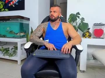johnnygrayson_ on Chaturbate