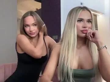 Freechat julia_rle on Chaturbate