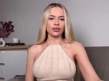 Freechat julia_rle on Chaturbate