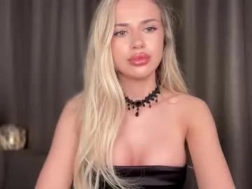 Freechat julia_rle on Chaturbate