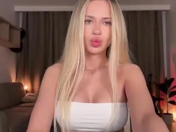 Freechat julia_rle on Chaturbate