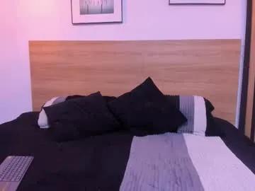 Freechat julietahazze on Chaturbate