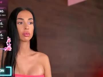 Freechat kairaandrews on Chaturbate