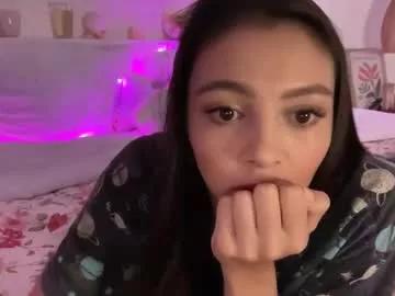 Freechat keirasworld on Chaturbate