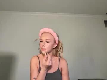 kenziesmithh on Chaturbate