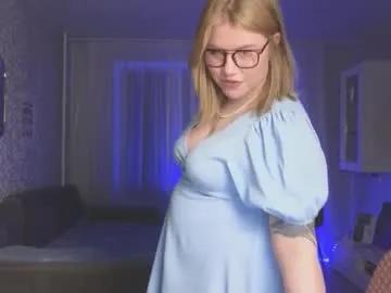 kira_citro on Chaturbate