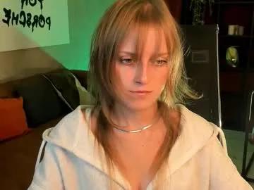 Freechat kiramontoyaa on Chaturbate