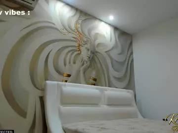 krisi_kiss on Chaturbate