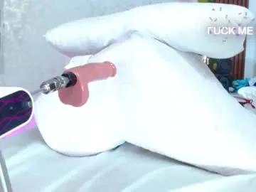 latinoboom1 on Chaturbate