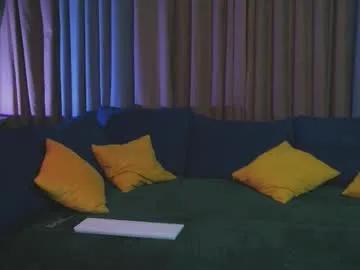 lessyluiz on Chaturbate