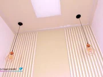 Freechat lila_cohen on Chaturbate