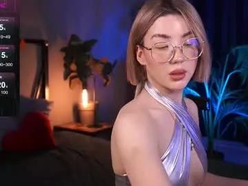 lindathacker on Chaturbate
