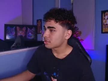 Freechat lucascarterr on Chaturbate