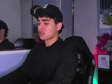 Freechat lucascarterr on Chaturbate