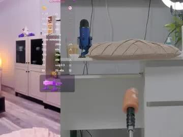 luckystrikee_ on Chaturbate