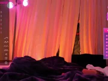 luna_luuvz on Chaturbate