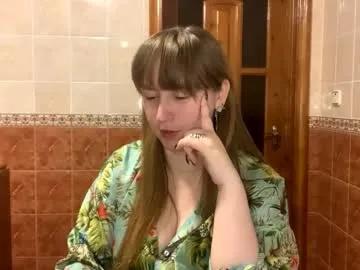 Freechat maroonmoon_ on Chaturbate