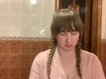 Freechat maroonmoon_ on Chaturbate