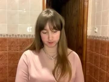 Freechat maroonmoon_ on Chaturbate