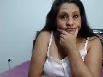 Freechat merlyna_goldens on Chaturbate