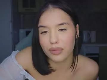 mia___lunaa on Chaturbate