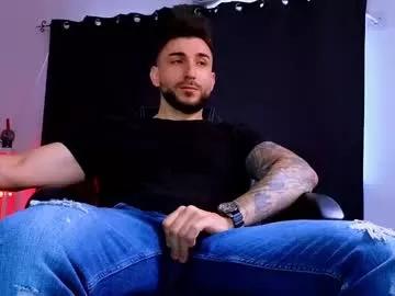 mightyaaron on Chaturbate