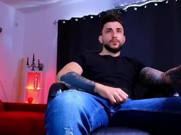 mightyaaron on Chaturbate