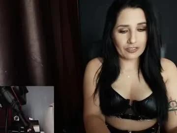 missdyaa on Chaturbate