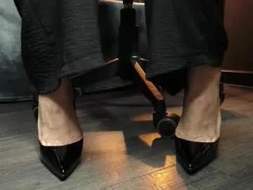 mistress_darsy on Chaturbate