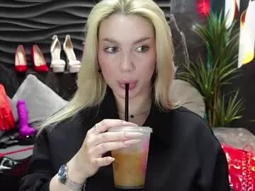 mistress_darsy on Chaturbate