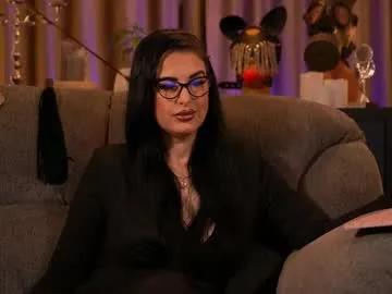 mistresskellykent on Chaturbate