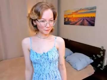 moirebroady on Chaturbate