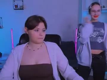 mona_cloud on Chaturbate