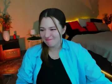 moonvelle on Chaturbate