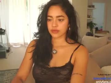 n_o_v_a on Chaturbate