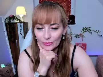 naughtymilane on Chaturbate