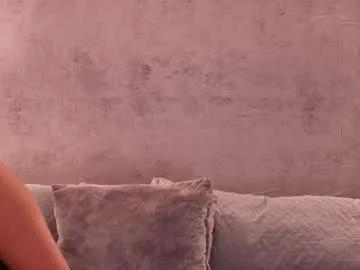 nicky_and_blake — GOAL: show tits+oil [289 tokens remaining] feel good with me  Feel good with me #petite #cute #18 #latina #skinny