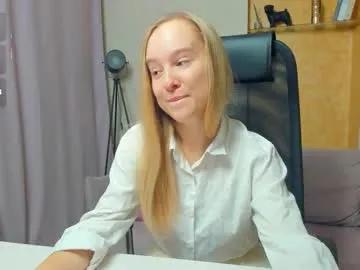 nicolavanderbie — GOAL: lower the bra straps [67 tokens remaining] Hi hi, I am Nicoletta, Ntmu ;) #new #shy #feet #teen #skinny