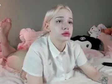 nicole_yo — suck fimgers with saliva [166 tokens left] #anal #feet #blonde #young #squirt