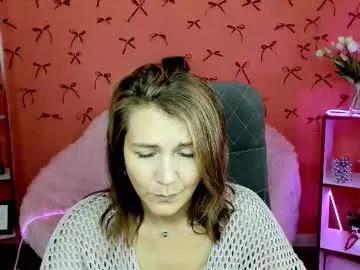 nicolehits on Chaturbate